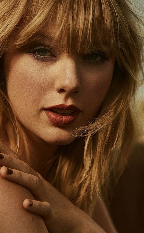 hottest taylor swift pics|33 Photos Of Taylor Swift's Most Eye.